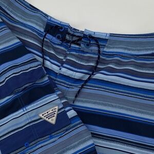 Columbia PFG Omni Shield Board Shorts Mens 38 Blue Striped Fishing Swim Trunks